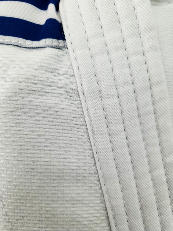Adidas Judopak J250 detail
